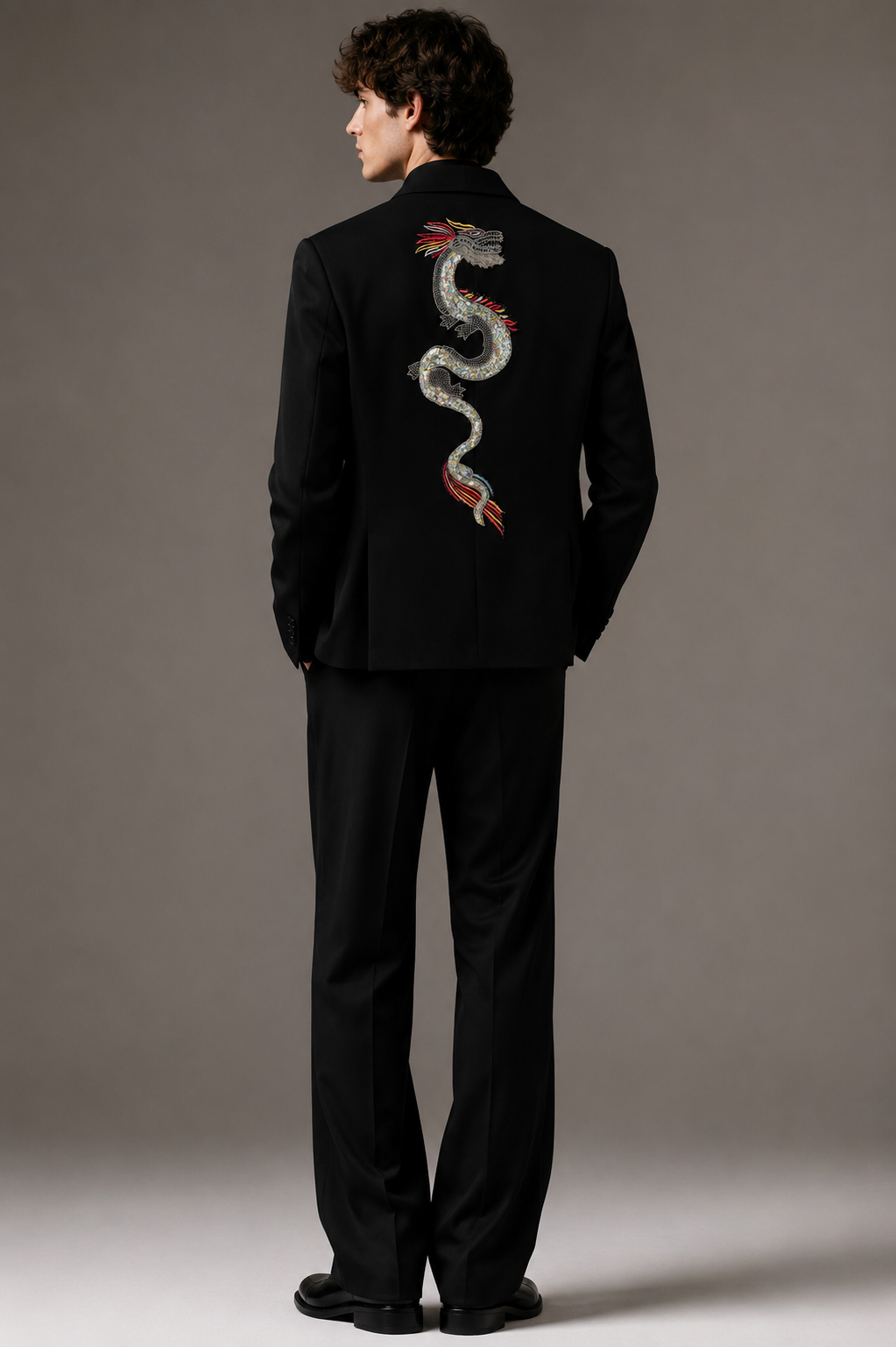 BLACK EMBROIDERED DRAGON PHOENIX SUIT