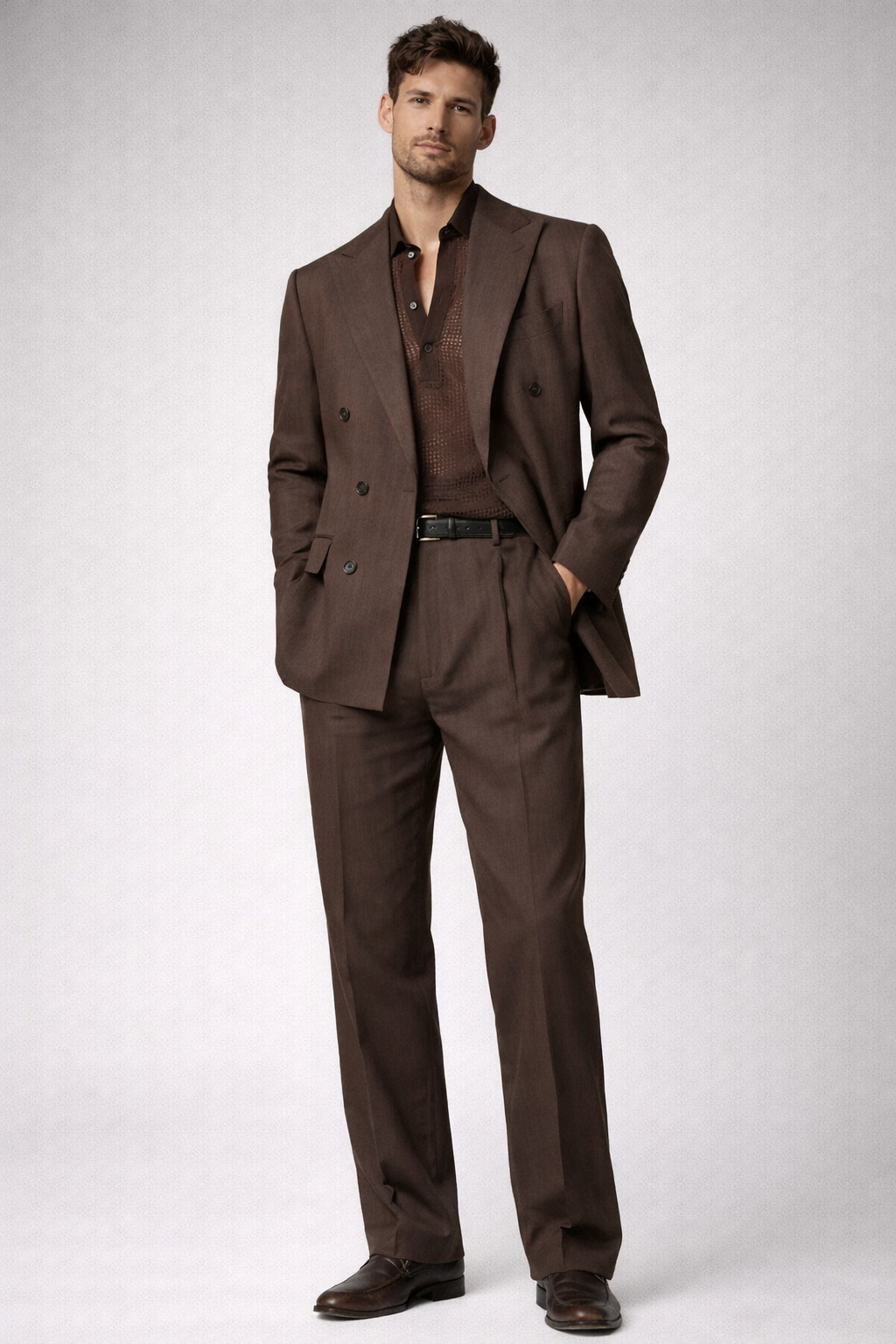 BROWN DOUBLE-BREASTED LINEN SUIT