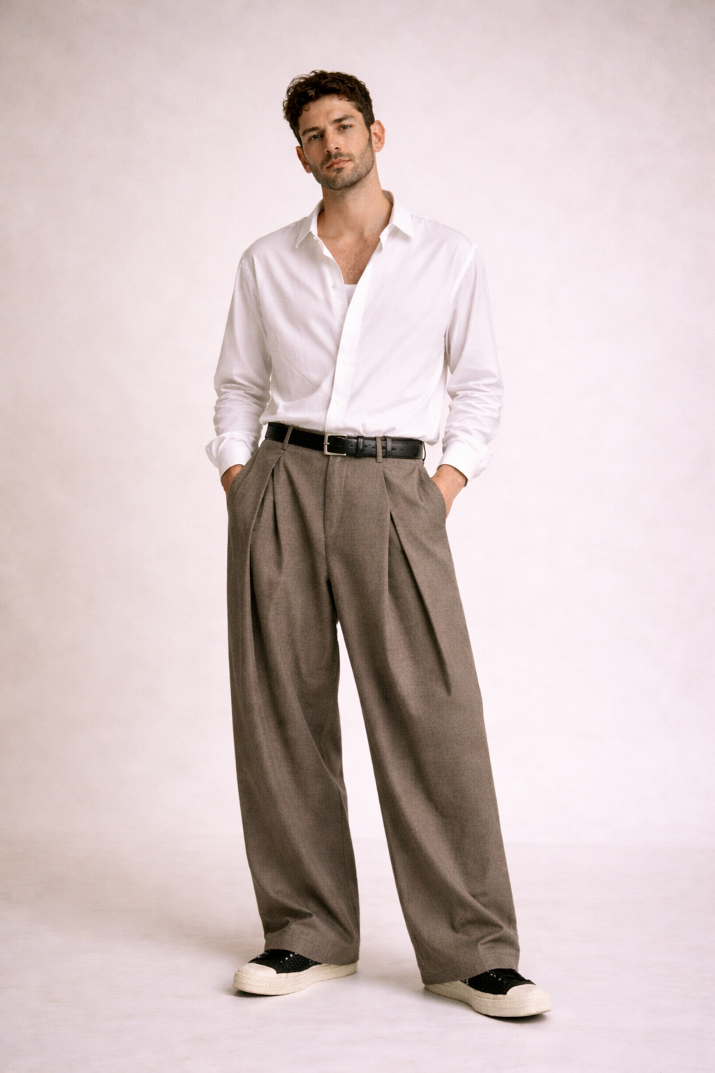 BROWN HIGH-WAISTED RELAXED FIT PANTS
